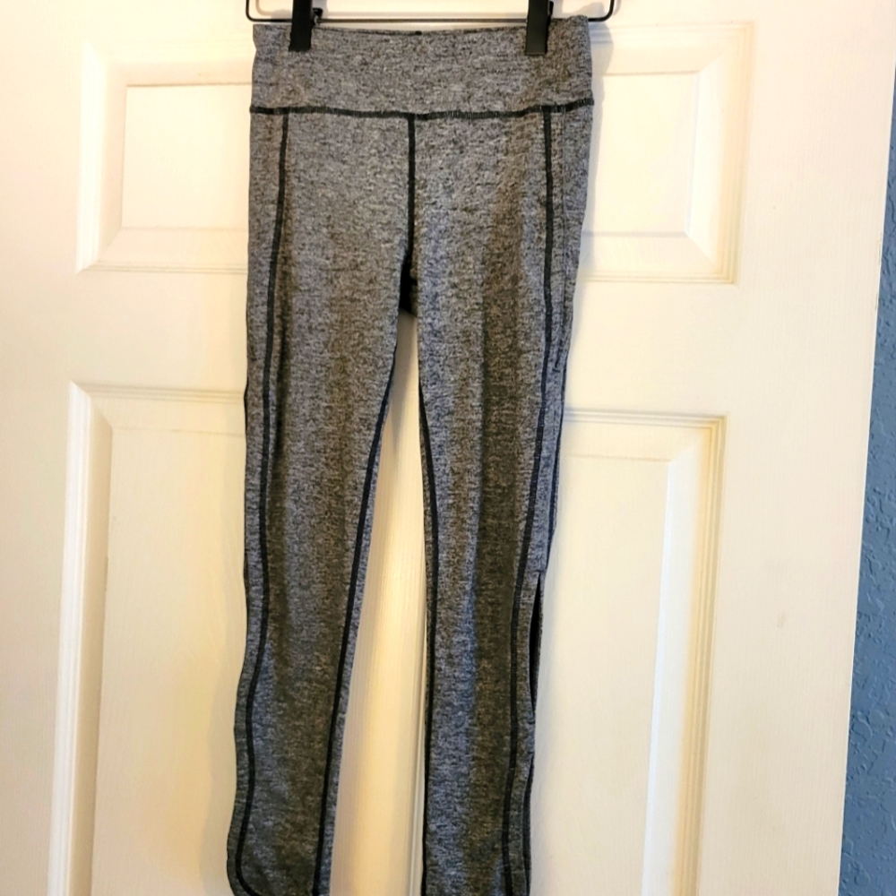 Free People Movement Leggings Size Xtra Small Grey Black - Picture 2 of 11